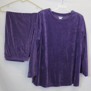 Vicki Wayne purple velour pant set PXL